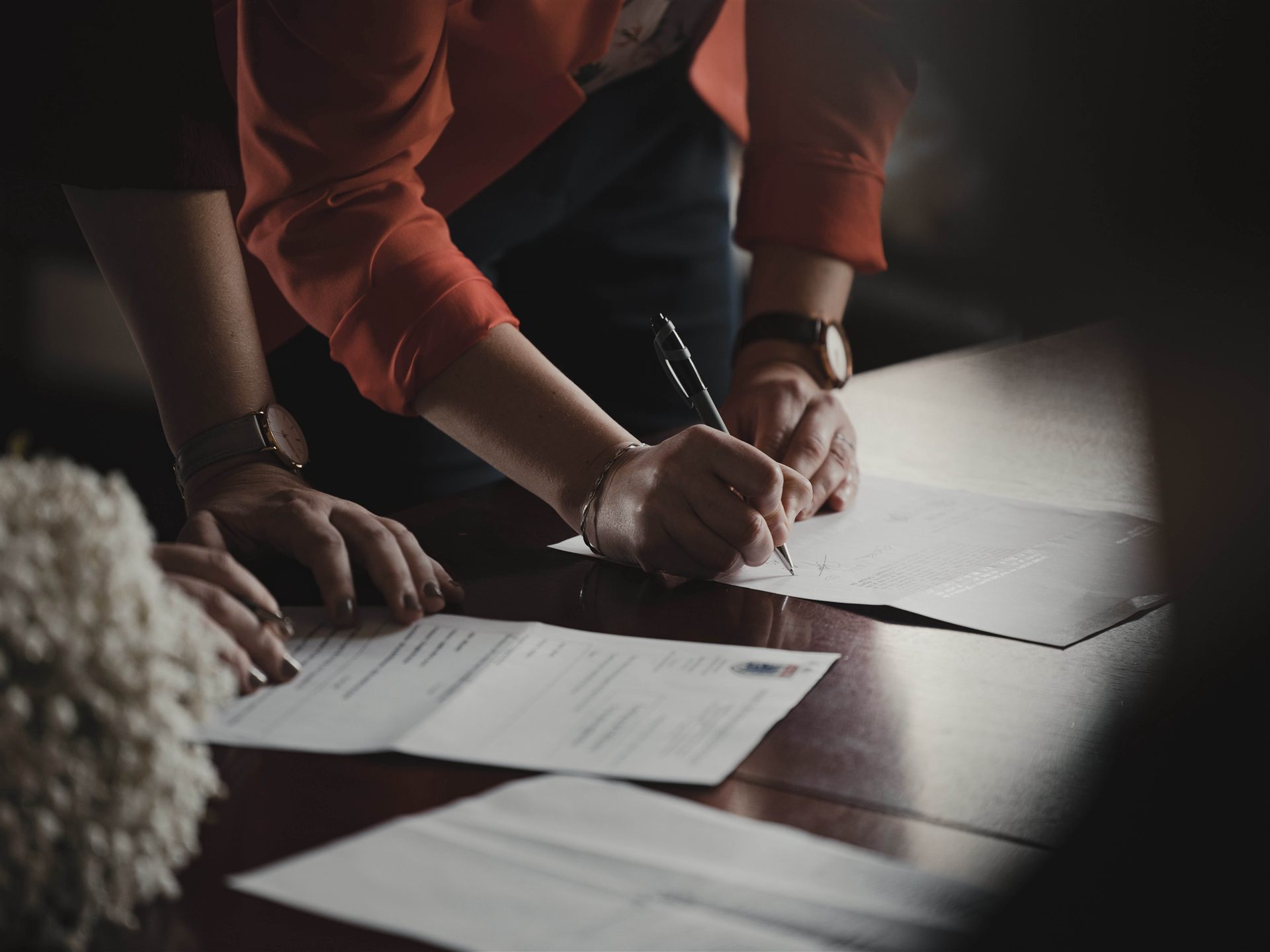 Signing an agreement